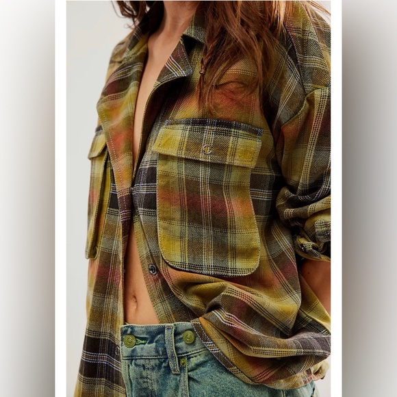 NWT Free People Izzy Cargo Oversized Shirt/ Jacket in Olive Combo - Picture 5 of 14